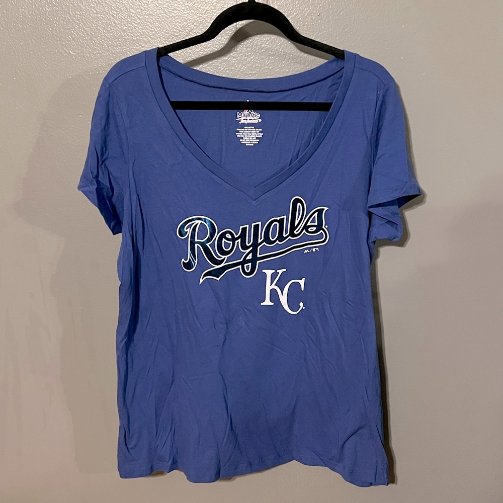 Torrid KC Royals V-Neck Tee ⚾️